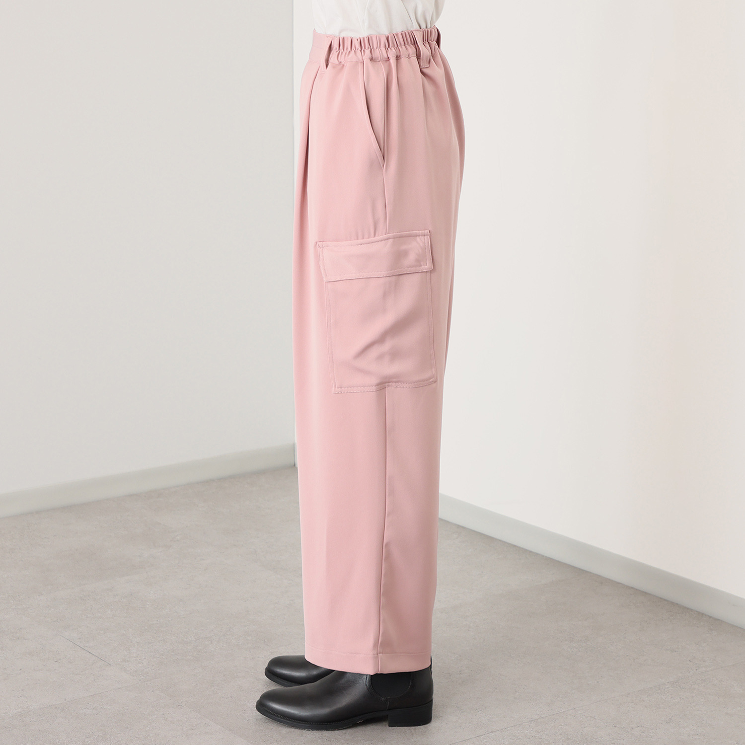 リラリー カーゴパンツ