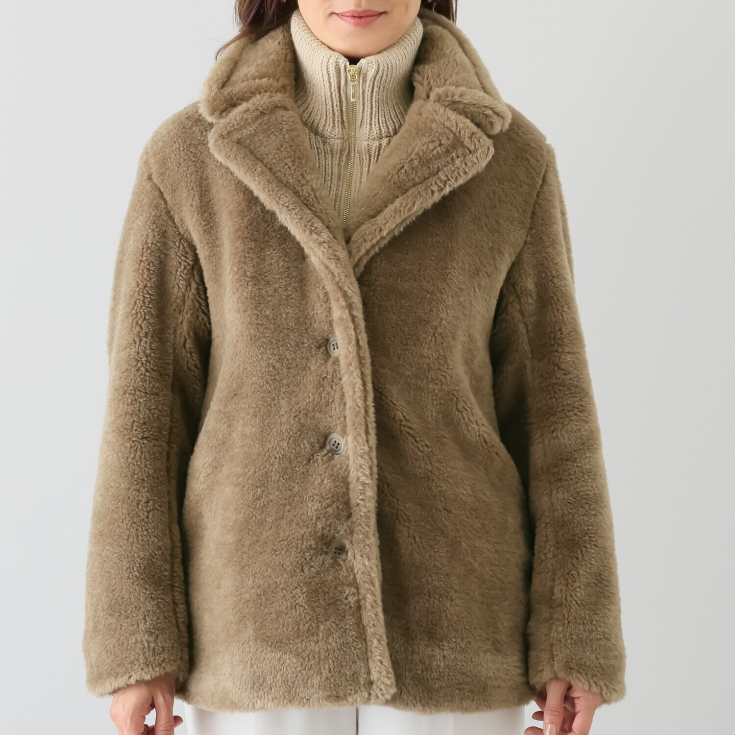 シック　バイ　ネイチャー ニットレイヤード風 フェイクファーコート