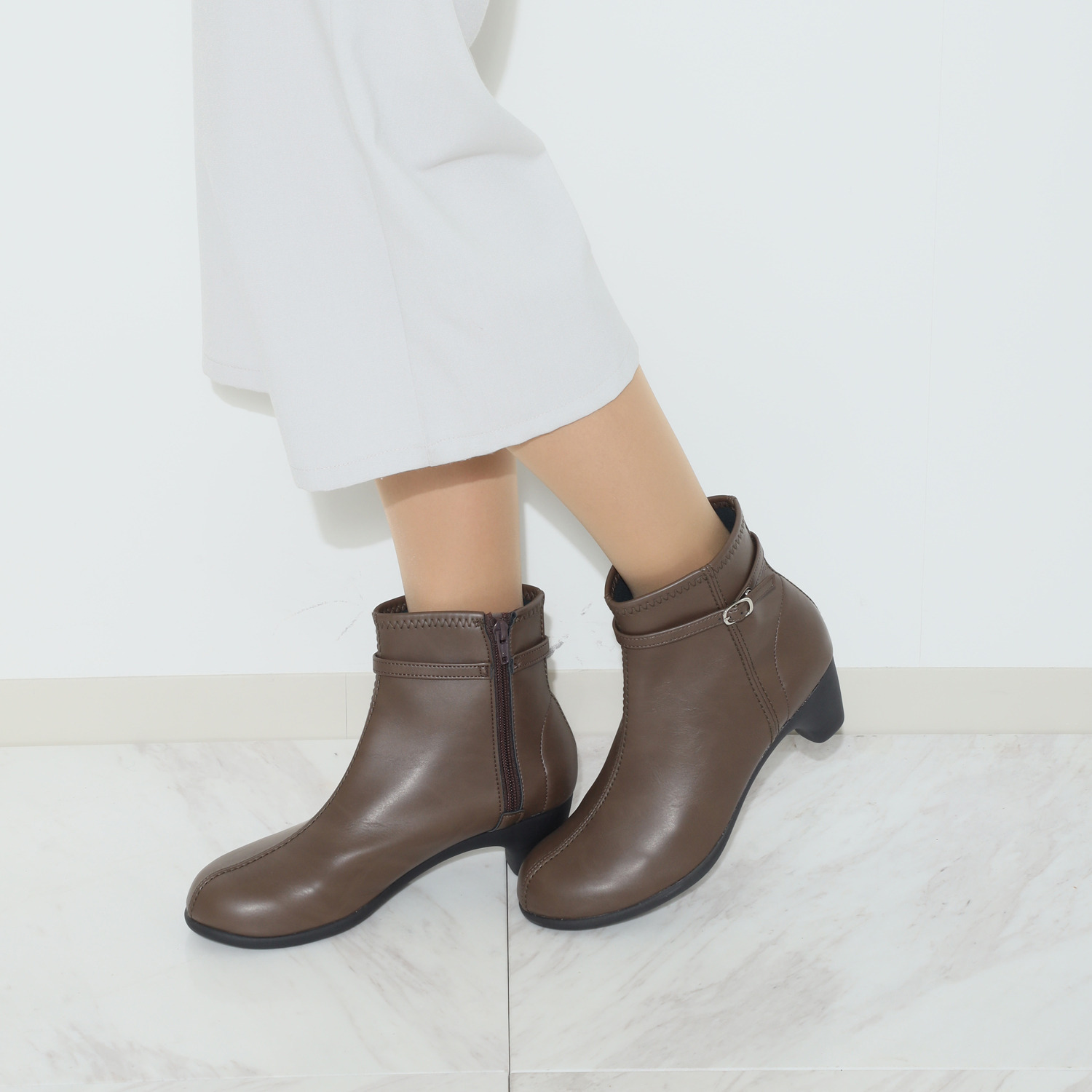 リゲッタ 日本製 アーチサポート ラウンドトゥ グリップ付ソール ストレッチヒールブーツ