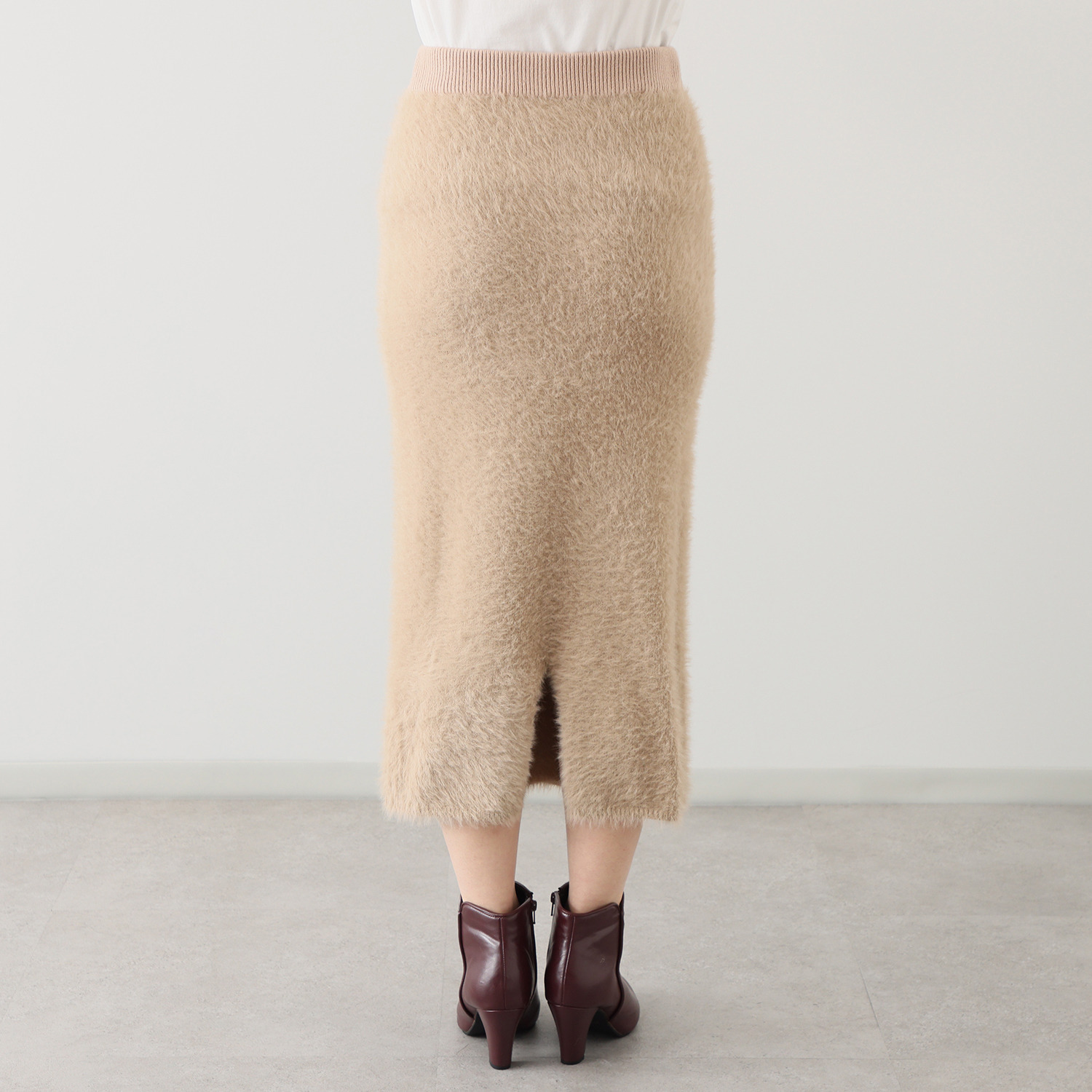 ボン・ブリコラージュ バイ　レイコ・ホウセンジ シャギーでエレガントな ナローニットスカート