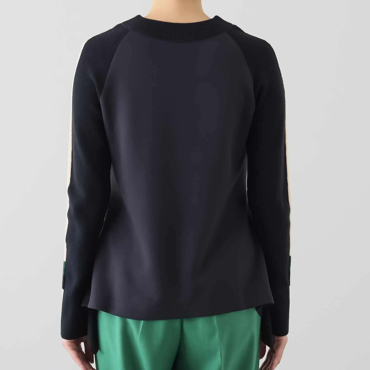 マダムヒロコ ラインアクセント 配色Ｖネック ニットプルオーバー