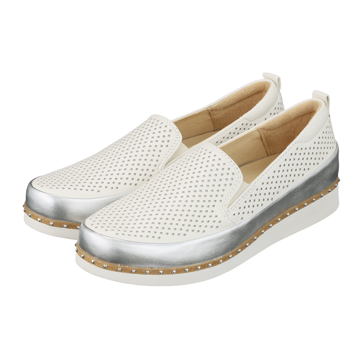 ブソラ 中も外もオールレザー 軽さを追求！ 山羊革 スタッズアクセント スリッポンシューズ