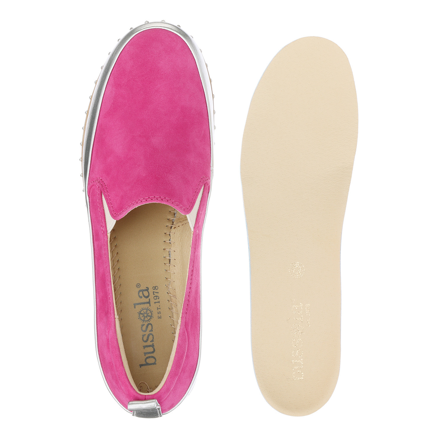 ブソラ 中も外もオールレザー 軽さを追求！ 山羊革 スタッズアクセント スリッポンシューズ