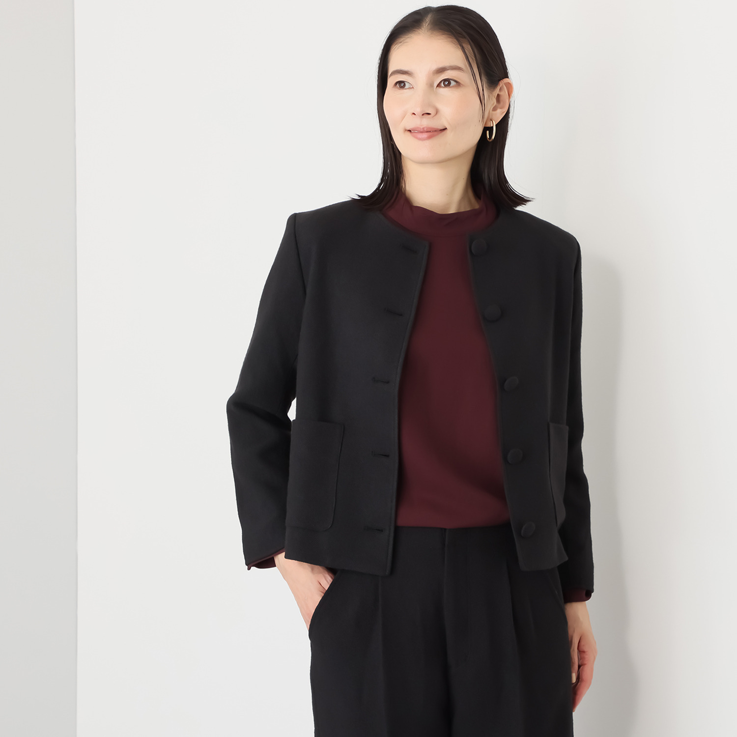 アキ　オザワ 柔らかくしなやかに 美しくフォルム整う クラシカルジャケット “ＳＡＮＡ”