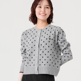 アリュメット “ＡＬＬＹＭ”ワッペン ドット柄カーディガン