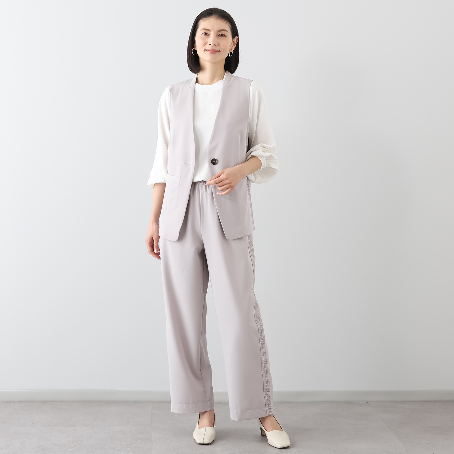 ラヴィーコンフォート レースラインアクセント 素晴らしい落ち感がある ストレッチイージーパンツ