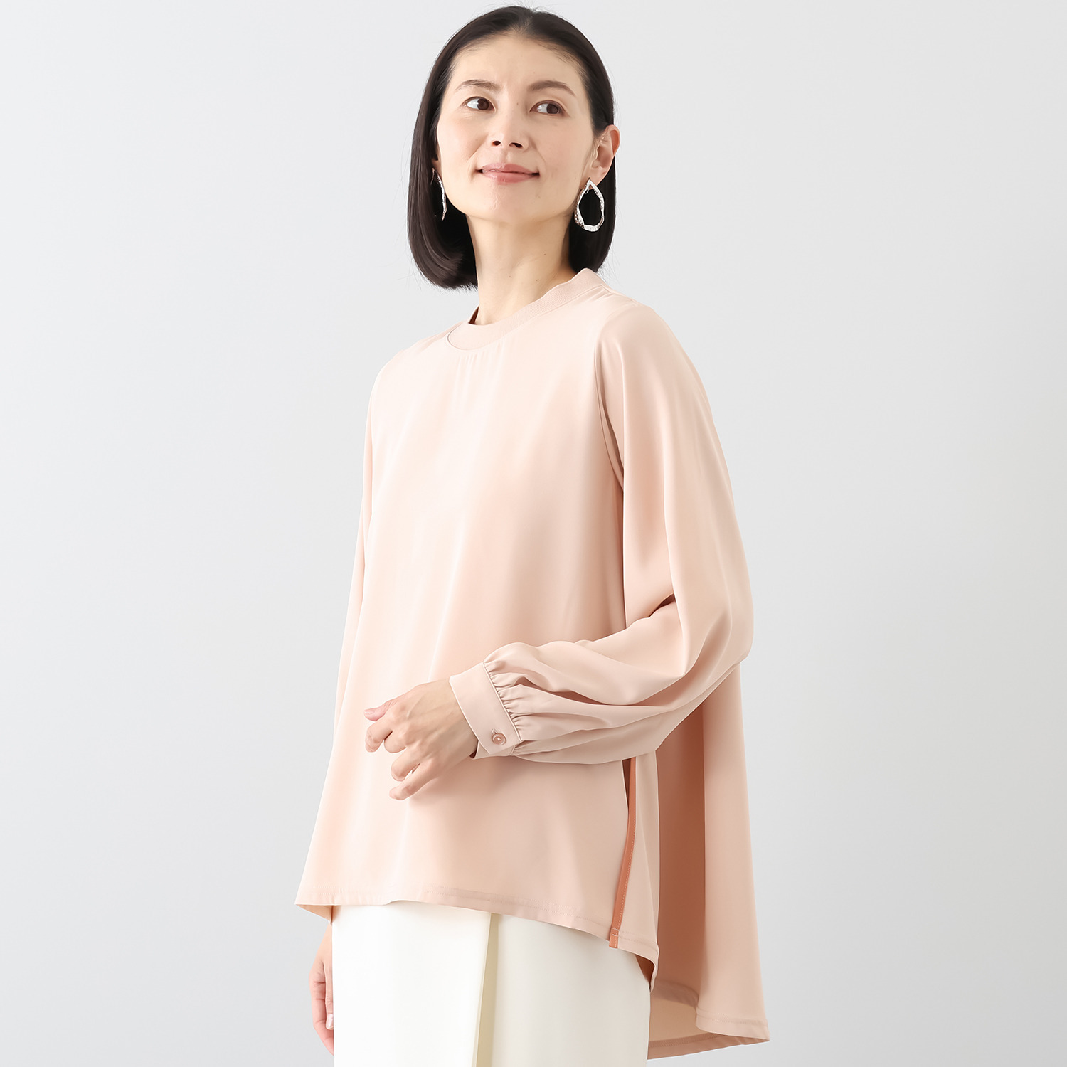 ラヴィーコンフォート ナチュラルストレッチ ウェーブシルエット チュニックブラウス