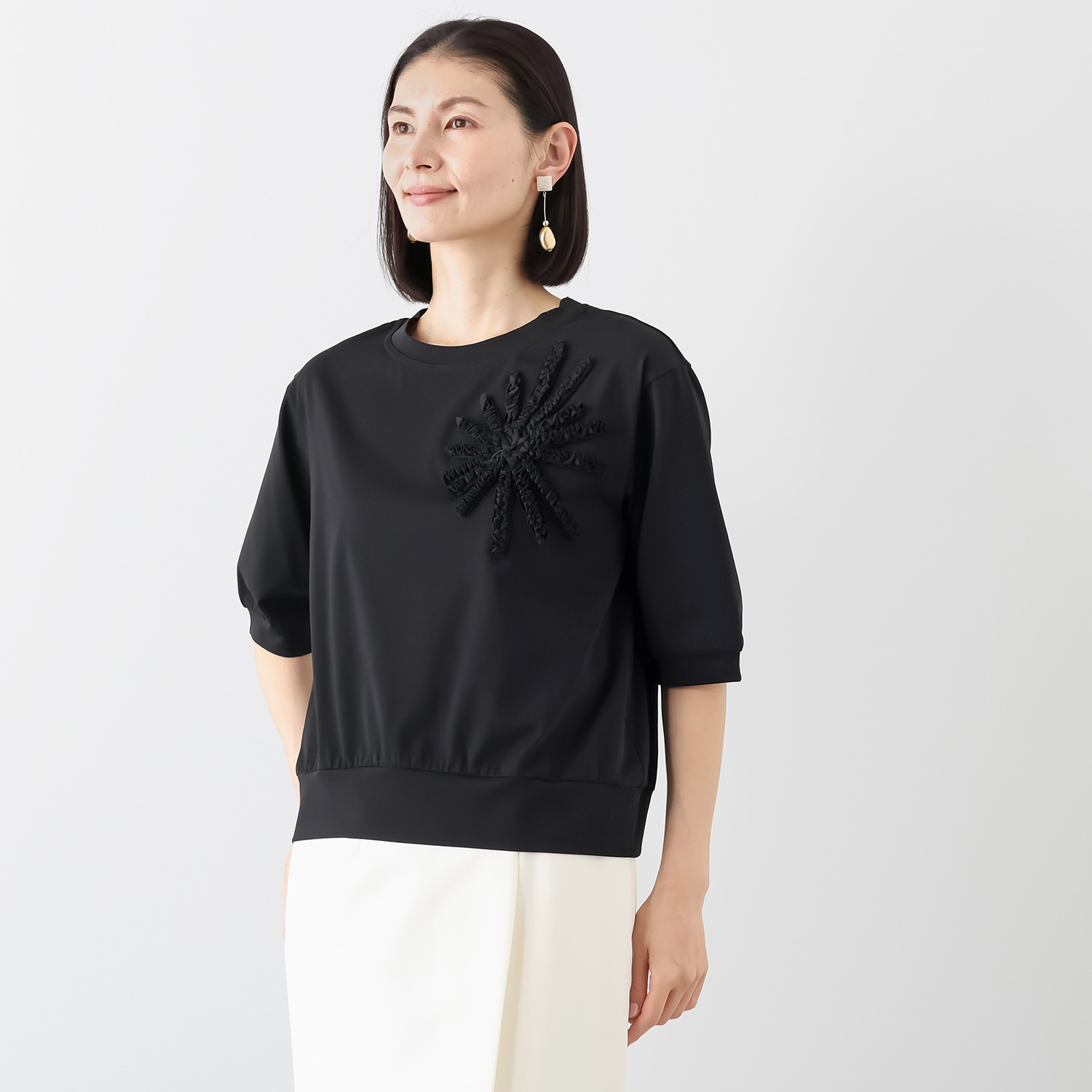 ラヴィーコンフォート ギャザー加工 花火柄アクセント 大人ガーリー 五分袖トレーナー