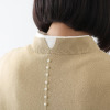 ラヴィーコンフォート コットン１００％ 後ろ身頃の パール風ビジュウが アクセント ハイネックニットベスト