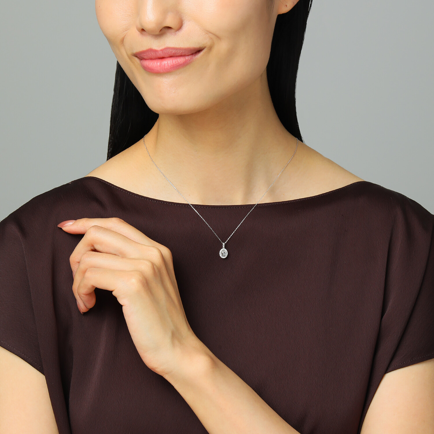 ビジューフルレゾン プラチナ９００ ローズカットダイヤモンド ヘイローデザイン ペンダントトップ