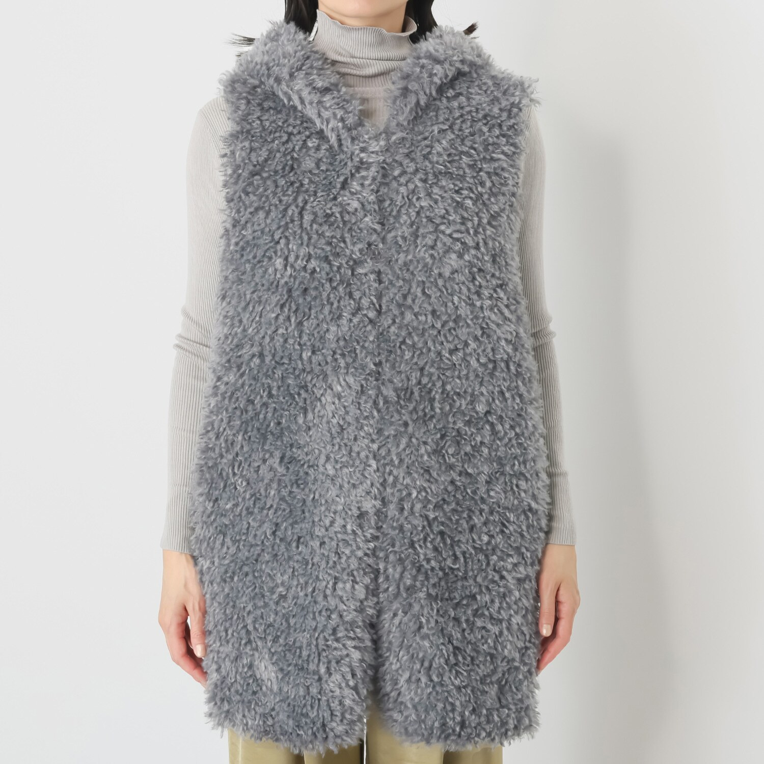 マリエール エコファー フード付 リバーシブル ロングベスト