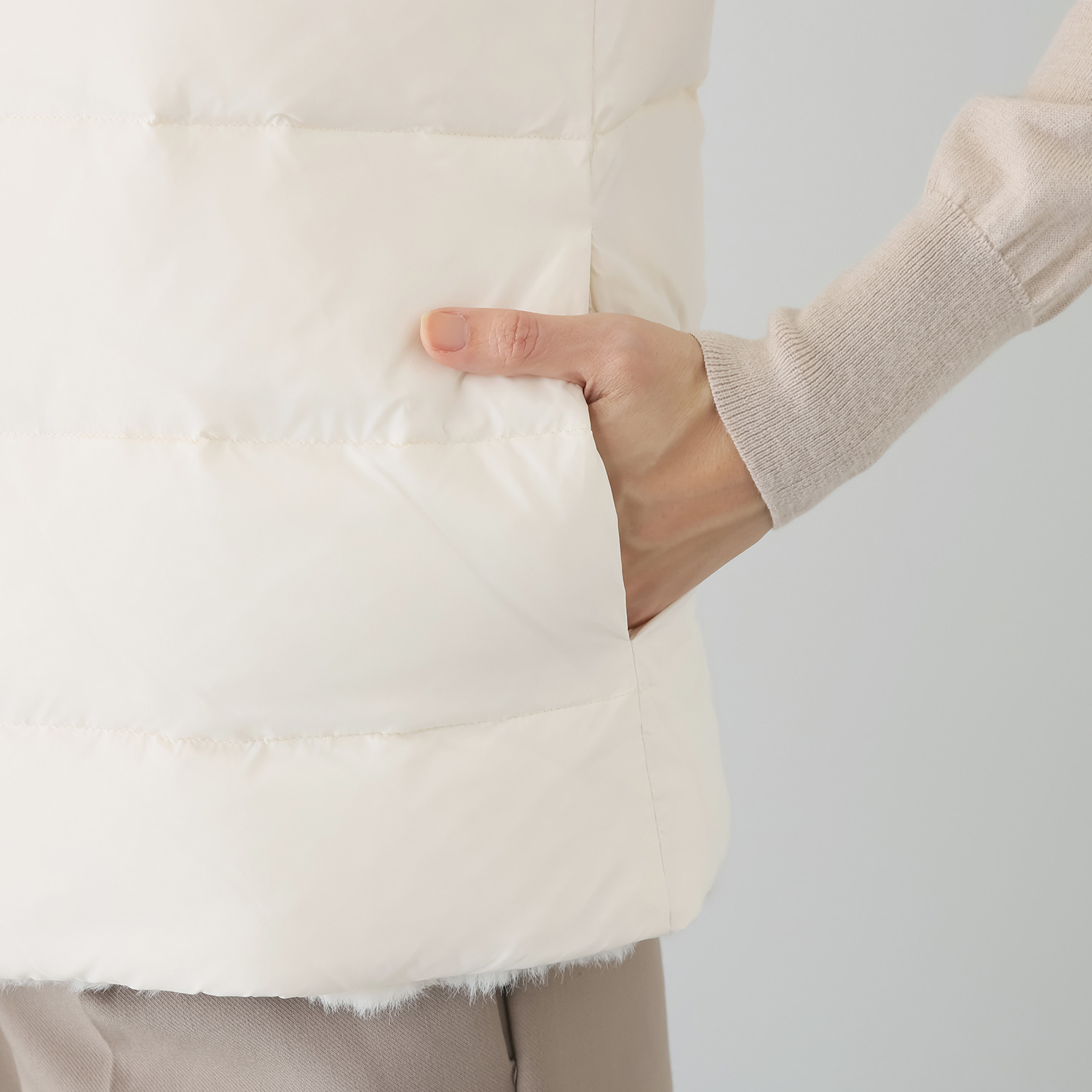 マリエール エコファー リバーシブル ダウンベスト