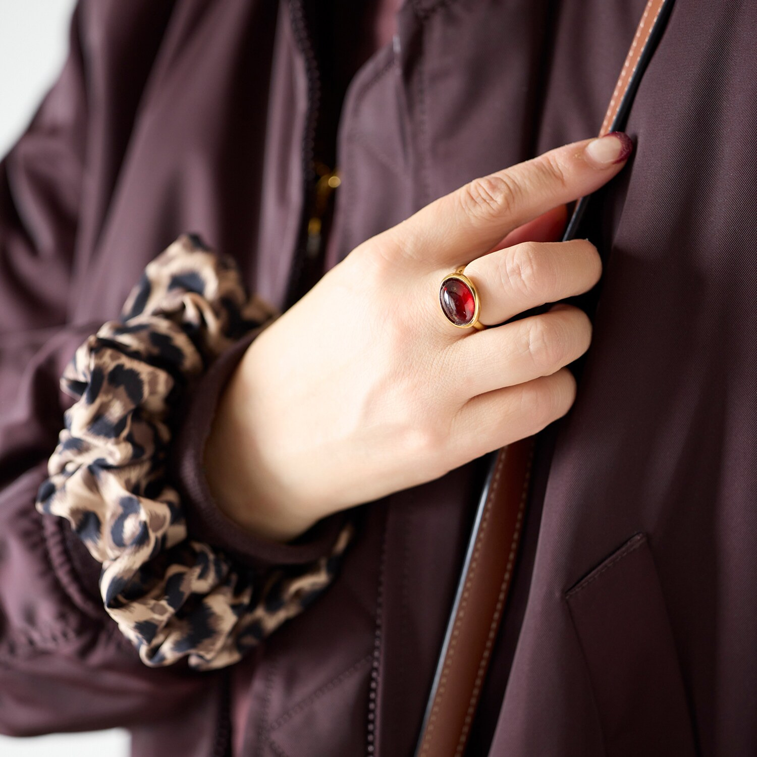 シマ・リリアーナ ジェムストーン オーバルカボション リング