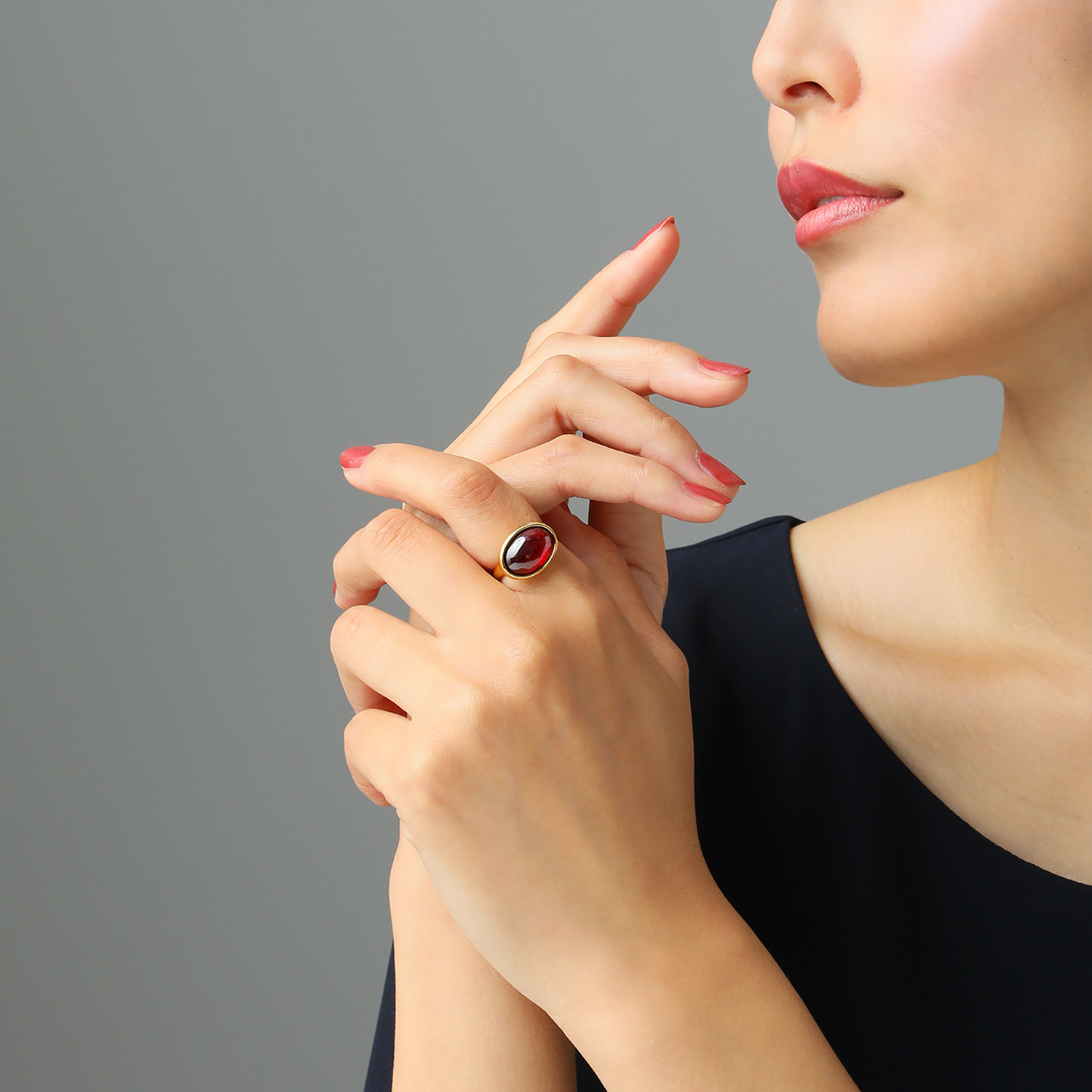 シマ・リリアーナ ジェムストーン オーバルカボション リング