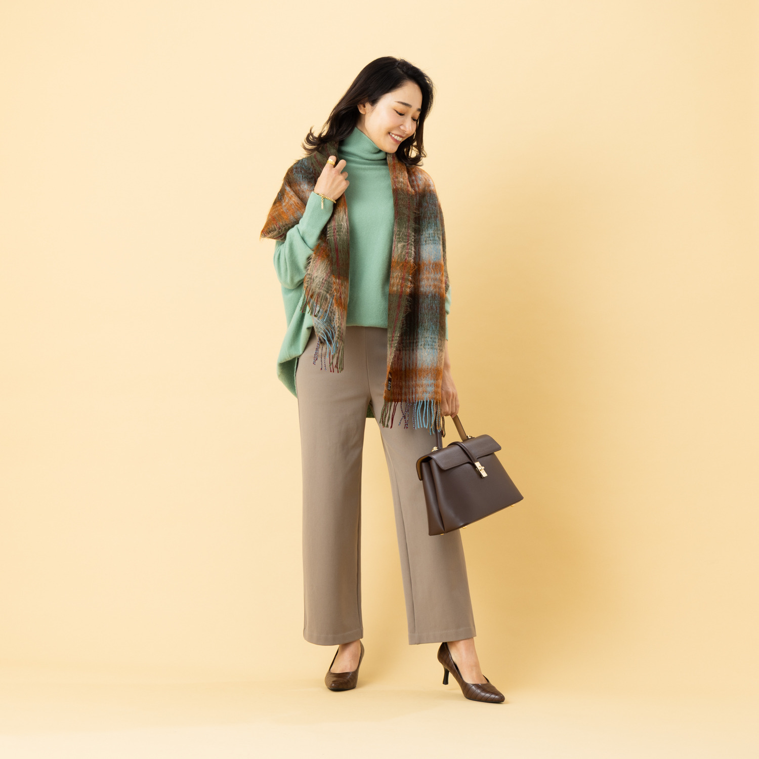 ピーツー とにかく気持ち良い 極上キュプラ裏起毛 ワイドストレートパンツ ＜股下６０ｃｍ＞