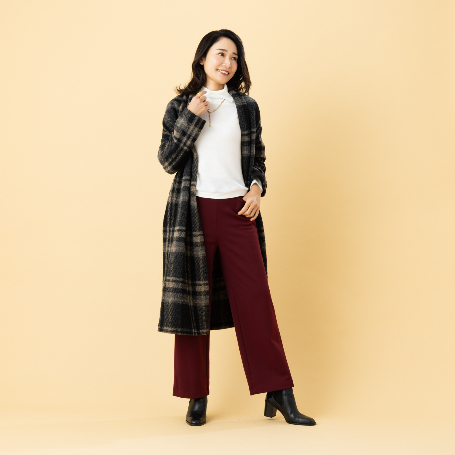 ピーツー とにかく気持ち良い 極上キュプラ裏起毛 ワイドストレートパンツ ＜股下６８ｃｍ＞