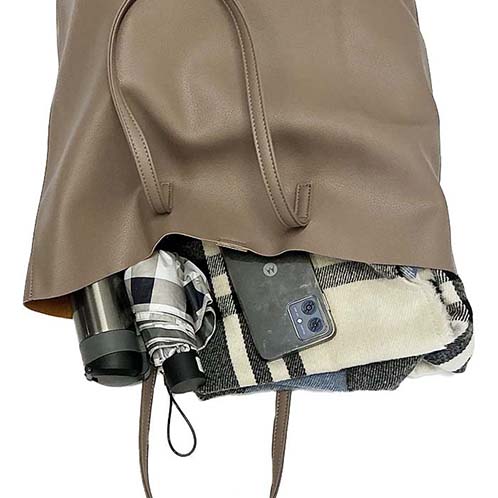 かわいい雑貨屋さん グロリア フェイクレザー ビッグトートバッグ