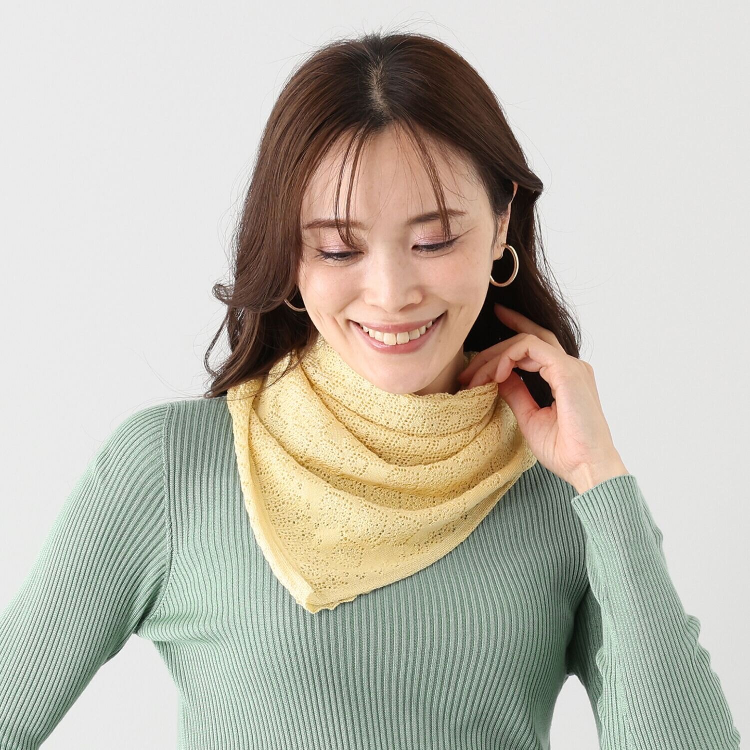 エウラーカ ウォッシャブルシルク レーシー柄 ニットスカーフ