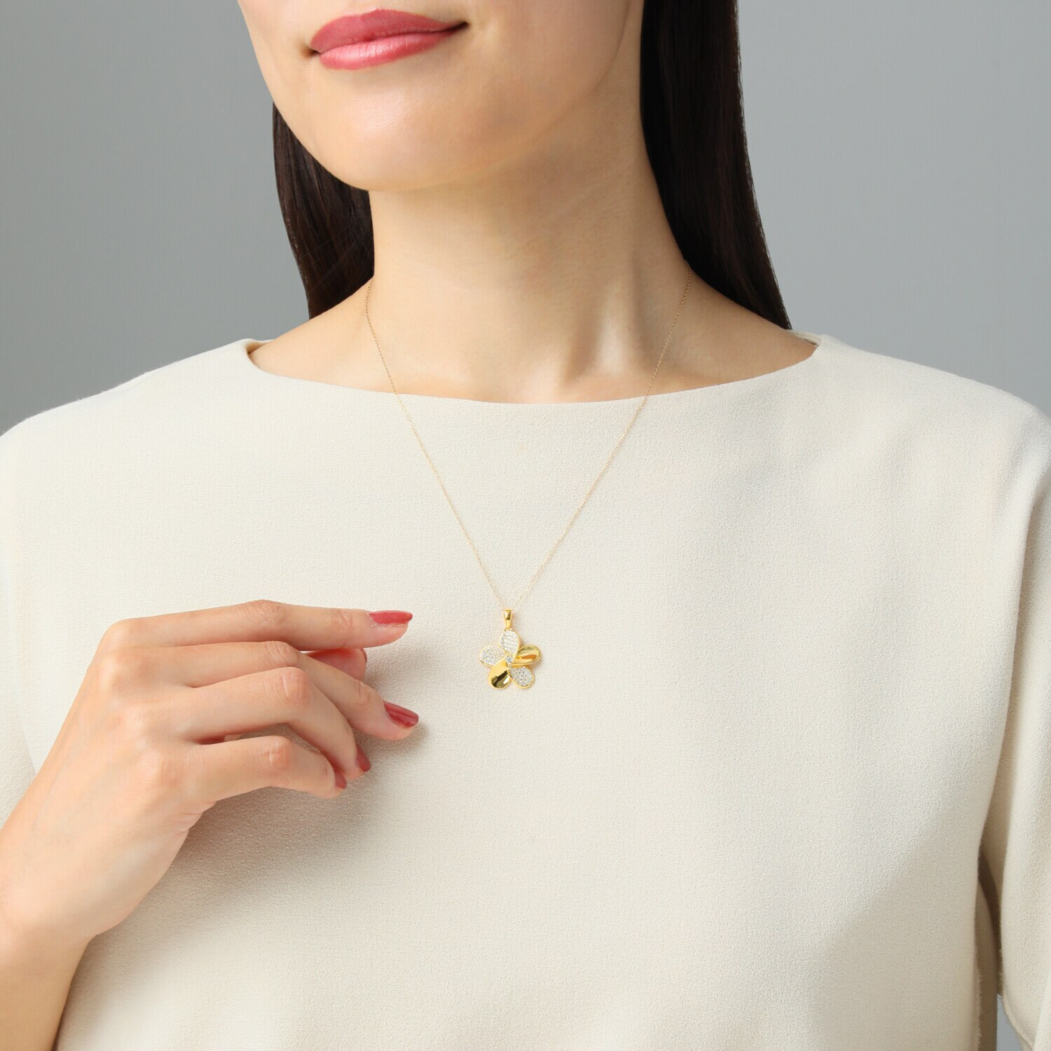 ファシーノアルジェント シルバー ＣＺ エレガントフラワー ペンダントトップ