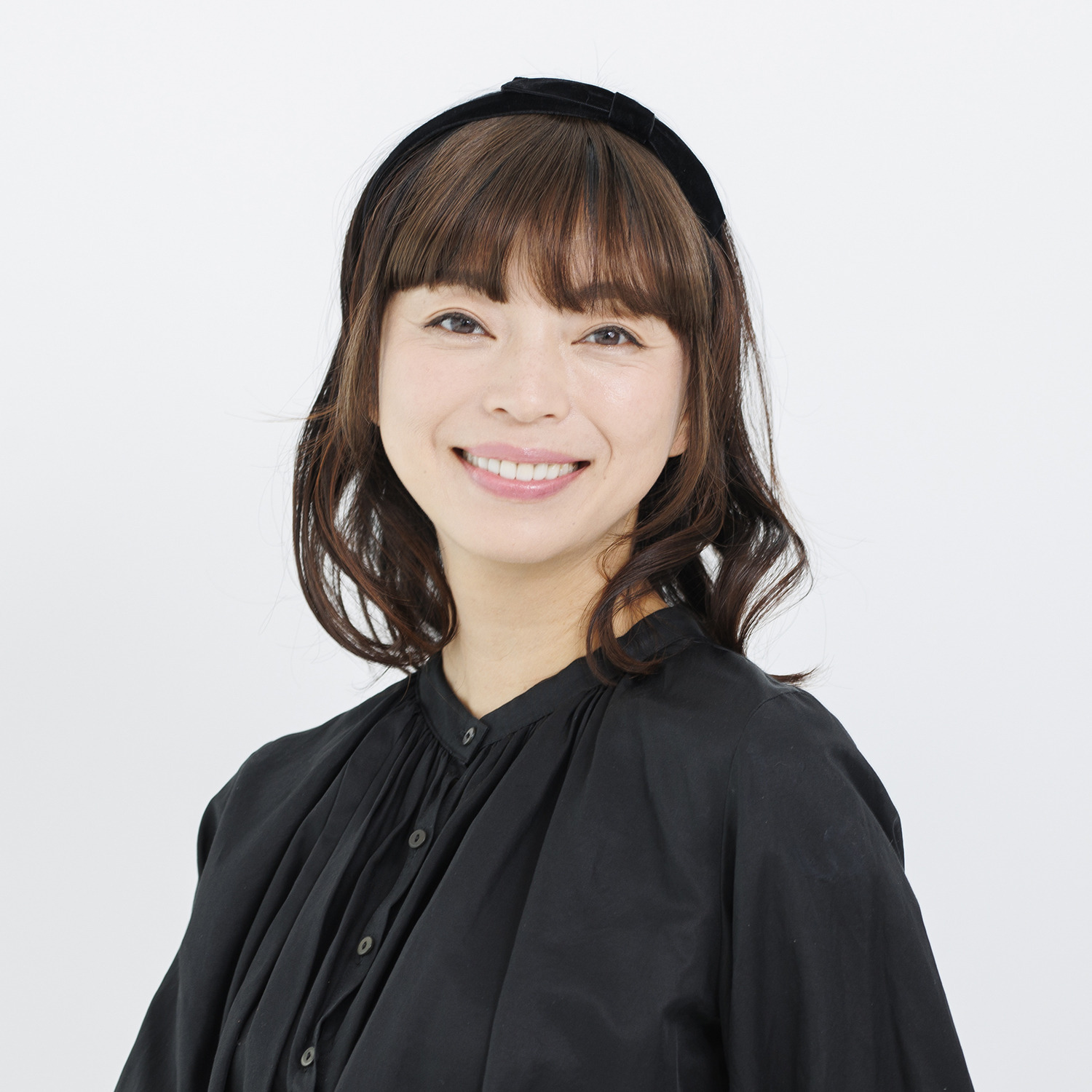 ギンカウィンカ 前髪とお顔周りの毛が 自然に完成 ドレスドヘア 前髪ウィッグ＆ カチューシャ