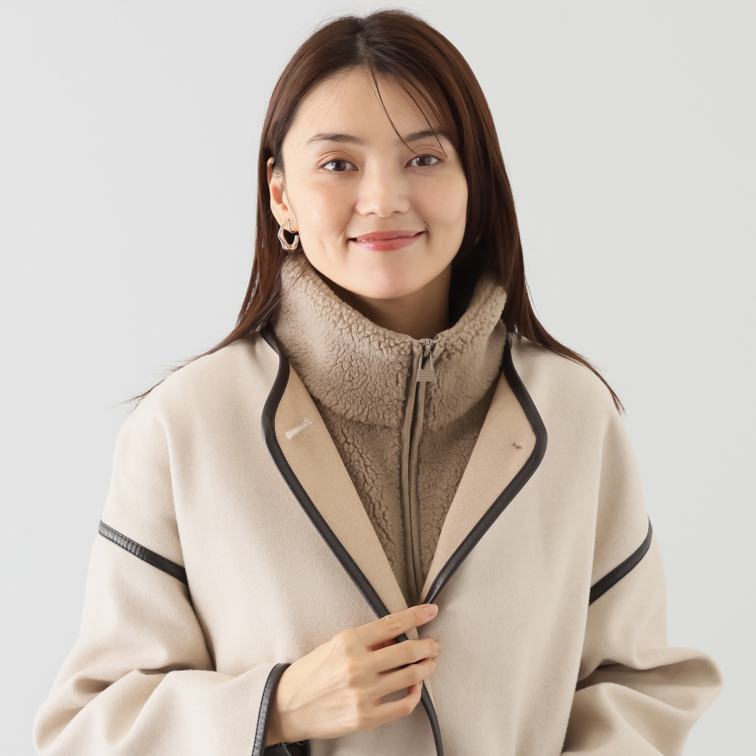 ラ　ヴァーグ　デトワール ふわっと暖かい ショートボアベスト