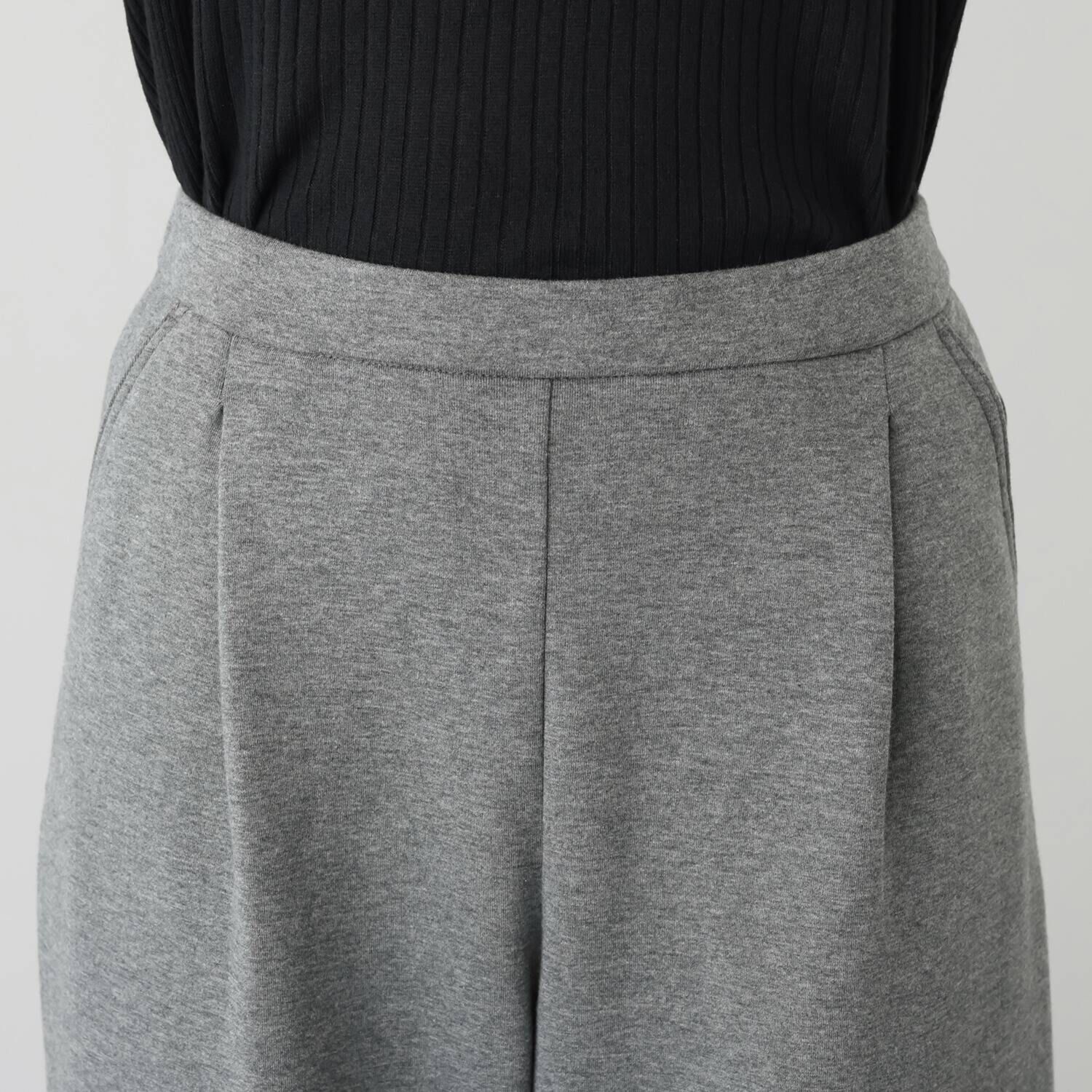 ラ　ヴァーグ　デトワール リラックスカジュアル ダンボール素材 大人のバレルシルエット パンツ