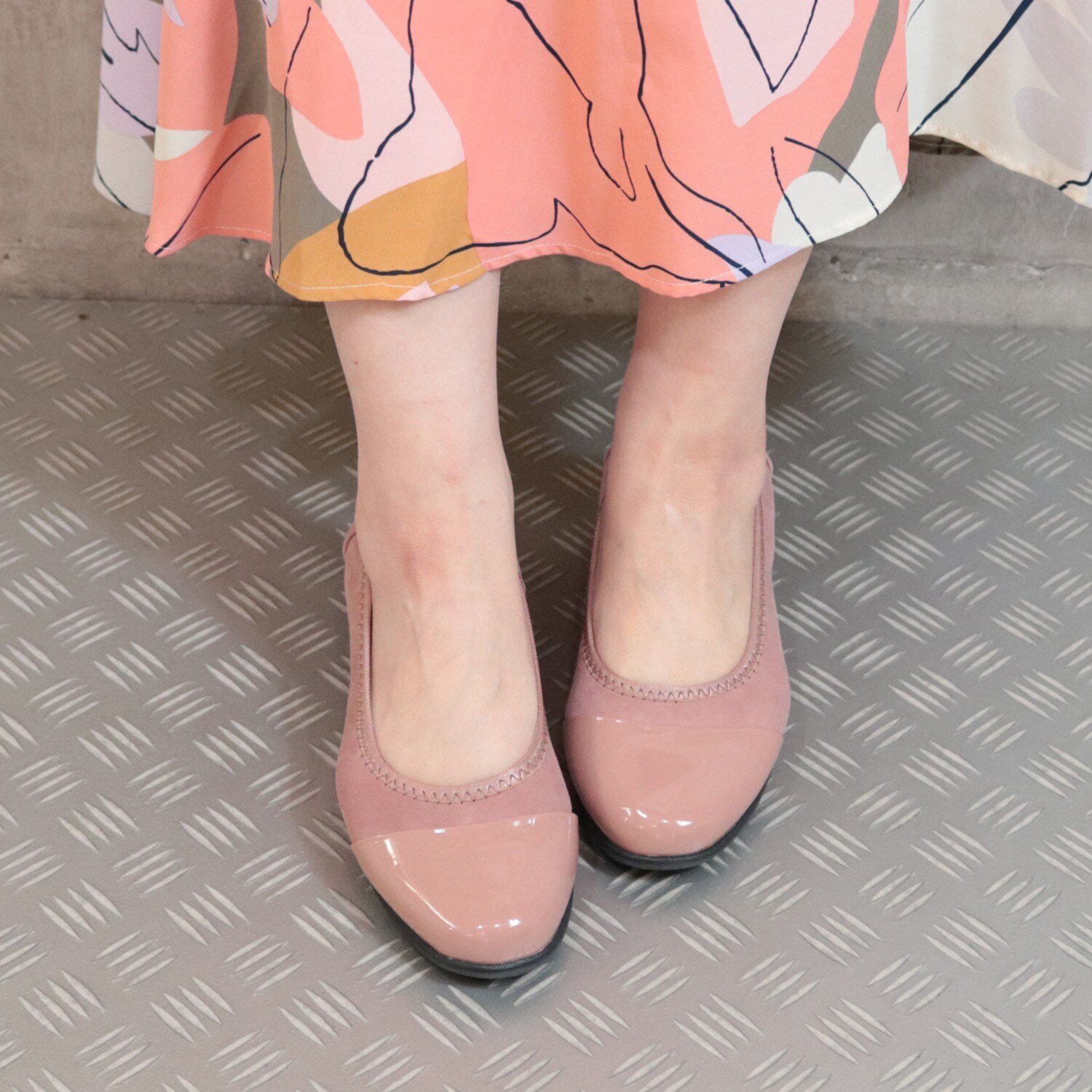 ブランコワール ジャパンメイド 羊革　超軽量 厚底パンプス