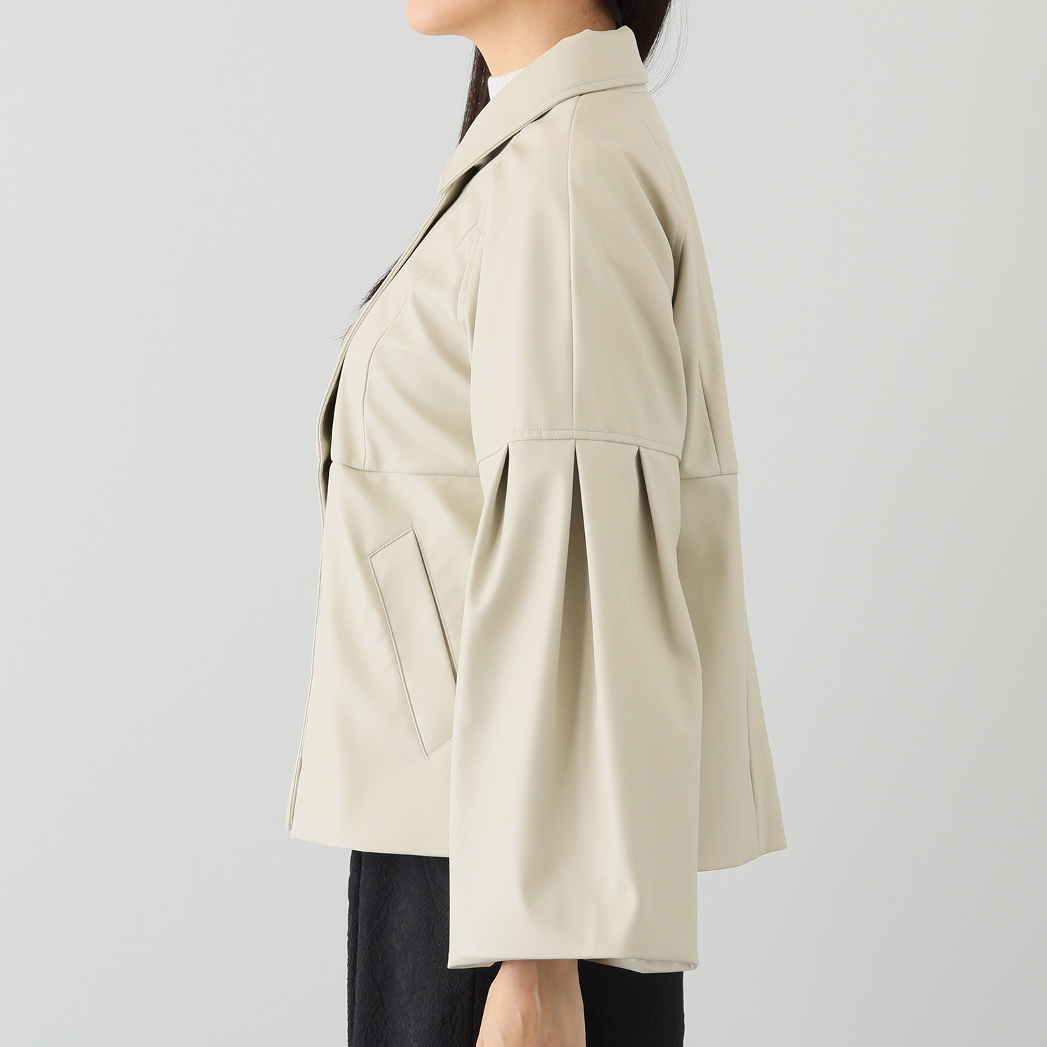 ブルーコレクション しなやかに！華やかに！ フェイクレザー ダブルブレスト ミドルジャケット