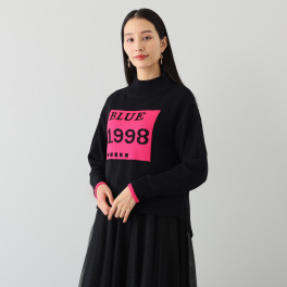 ブルーコレクション カッコかわいい！ ビッグロゴ 配色ニット ハイネックプルオーバー