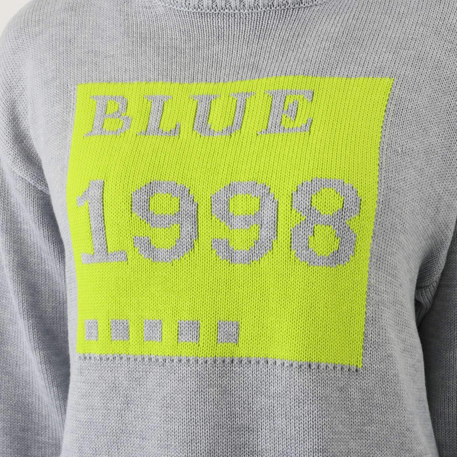 ブルーコレクション カッコかわいい！ ビッグロゴ 配色ニット ハイネックプルオーバー