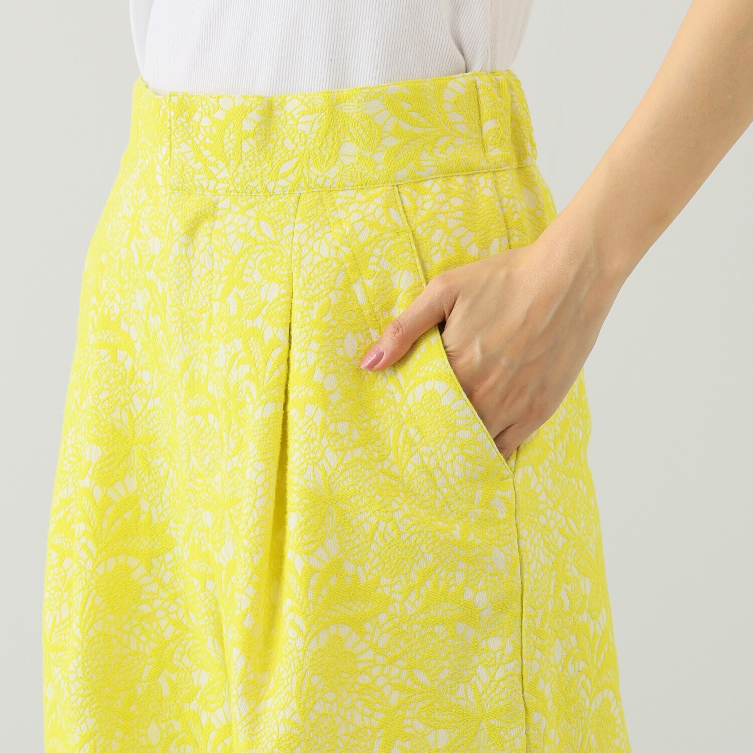 ブルーコレクション ボタニカル柄 ストレッチジャガード セミワイドパンツ