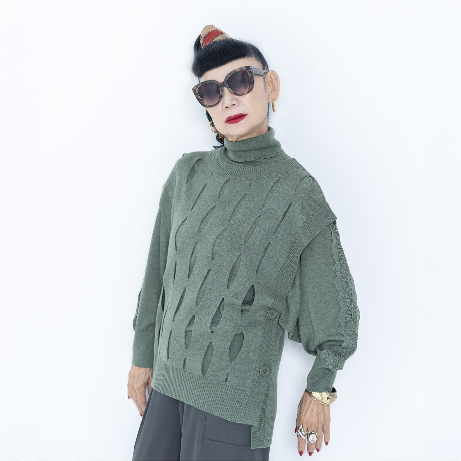 キョウコ　ヒガ レイヤードが楽しくなる スラッシュディテール ニットジレ