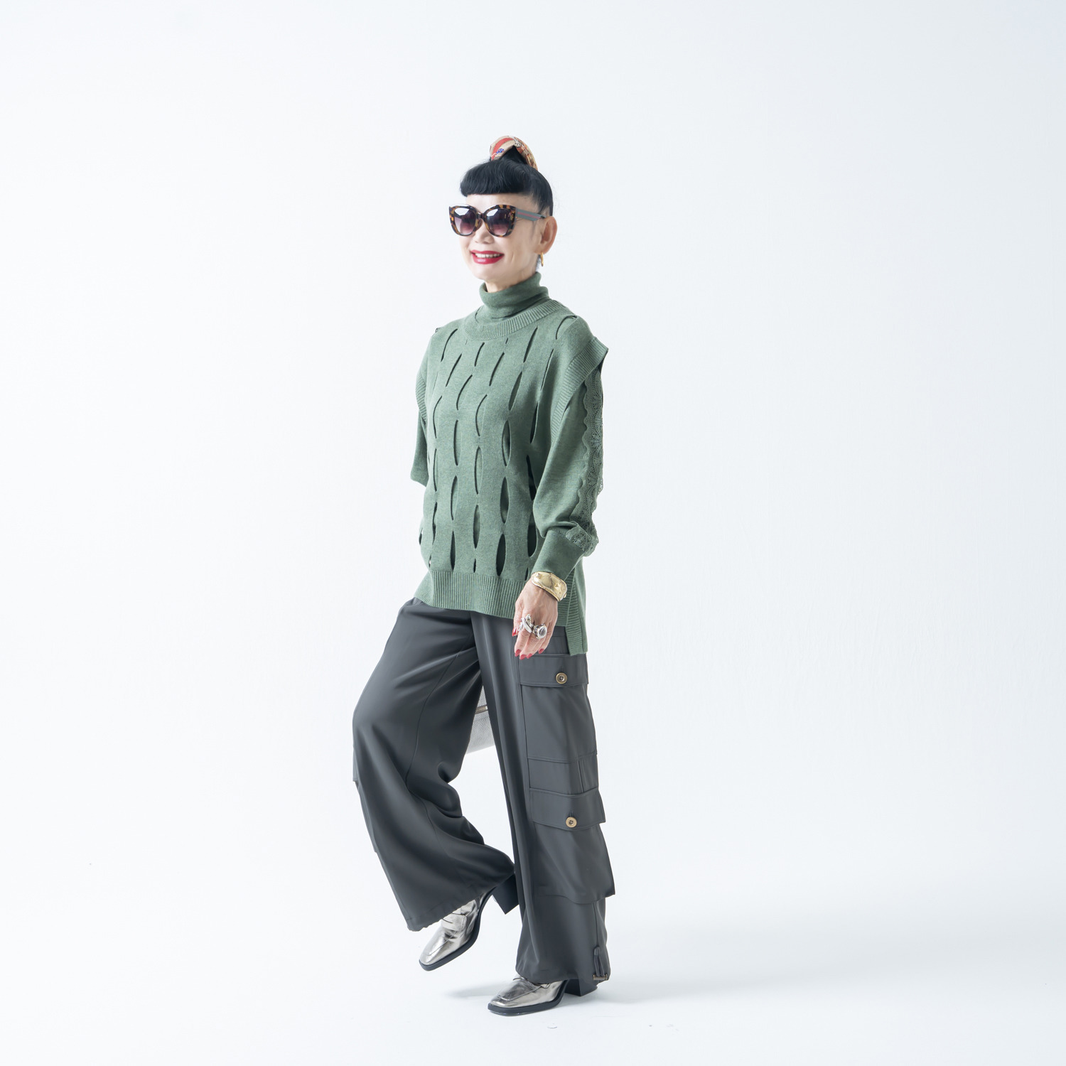 キョウコ　ヒガ レイヤードが楽しくなる スラッシュディテール ニットジレ