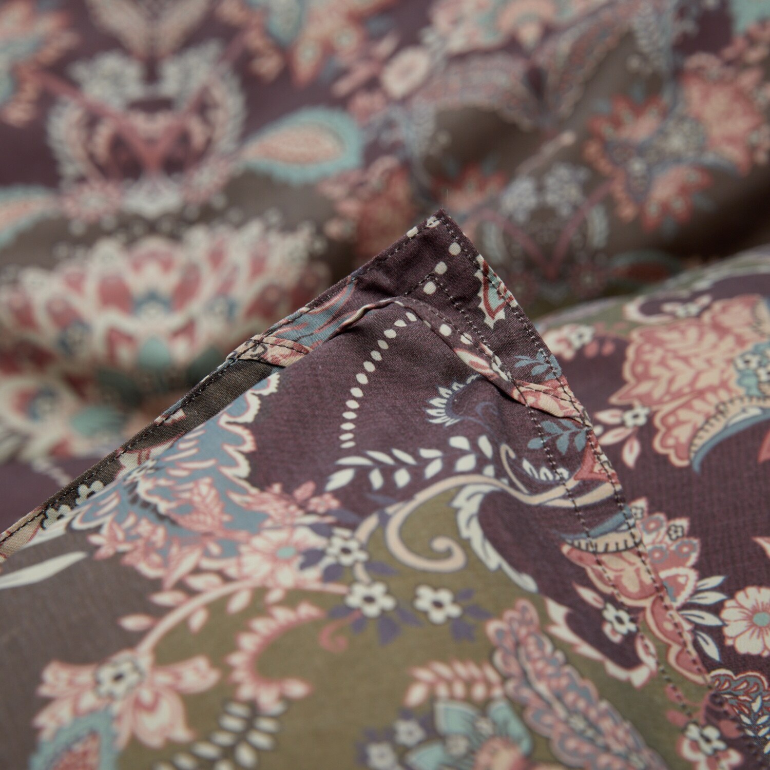 ｎｉｓｈｉｋａｗａ ジャパンダウン 防ダニ生地使用 羽毛掛けふとん ＜セミダブル＞