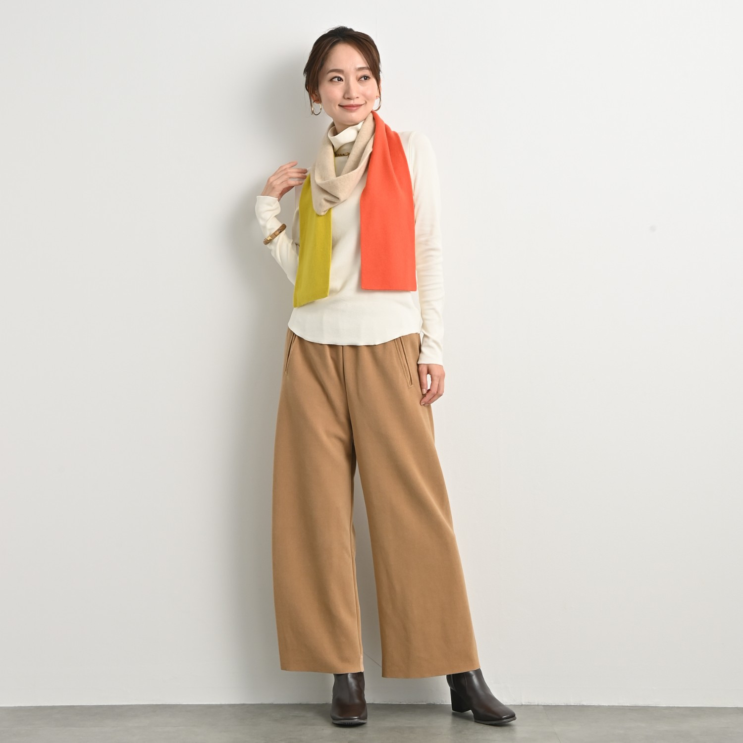 ＢＯＵＮＣＹ　ＢＯＮＤ 内モンゴル産 カシミヤ１００％ トリコロールデザイン ナローマフラー