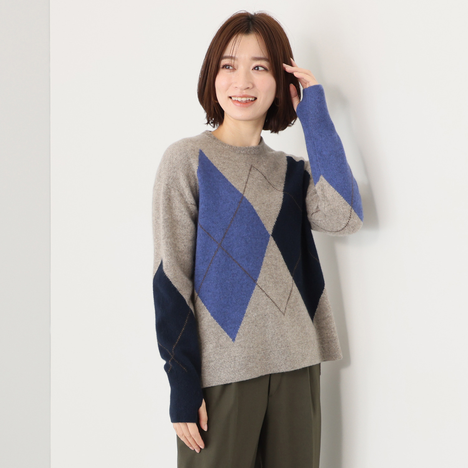 アズイズ　ビーマイセルフ バイ　ネイチャーズ モンゴルヤク サムホール付 アーガイル柄プルオーバー