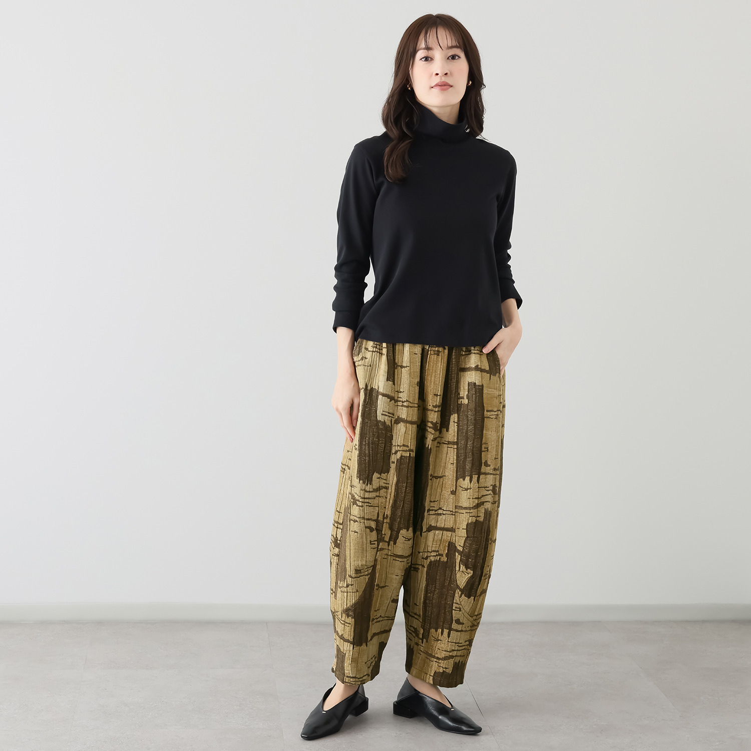 ヨシヨシ バイ　ピージェイ 異素材切替 ワイドテーパード デザインパンツ