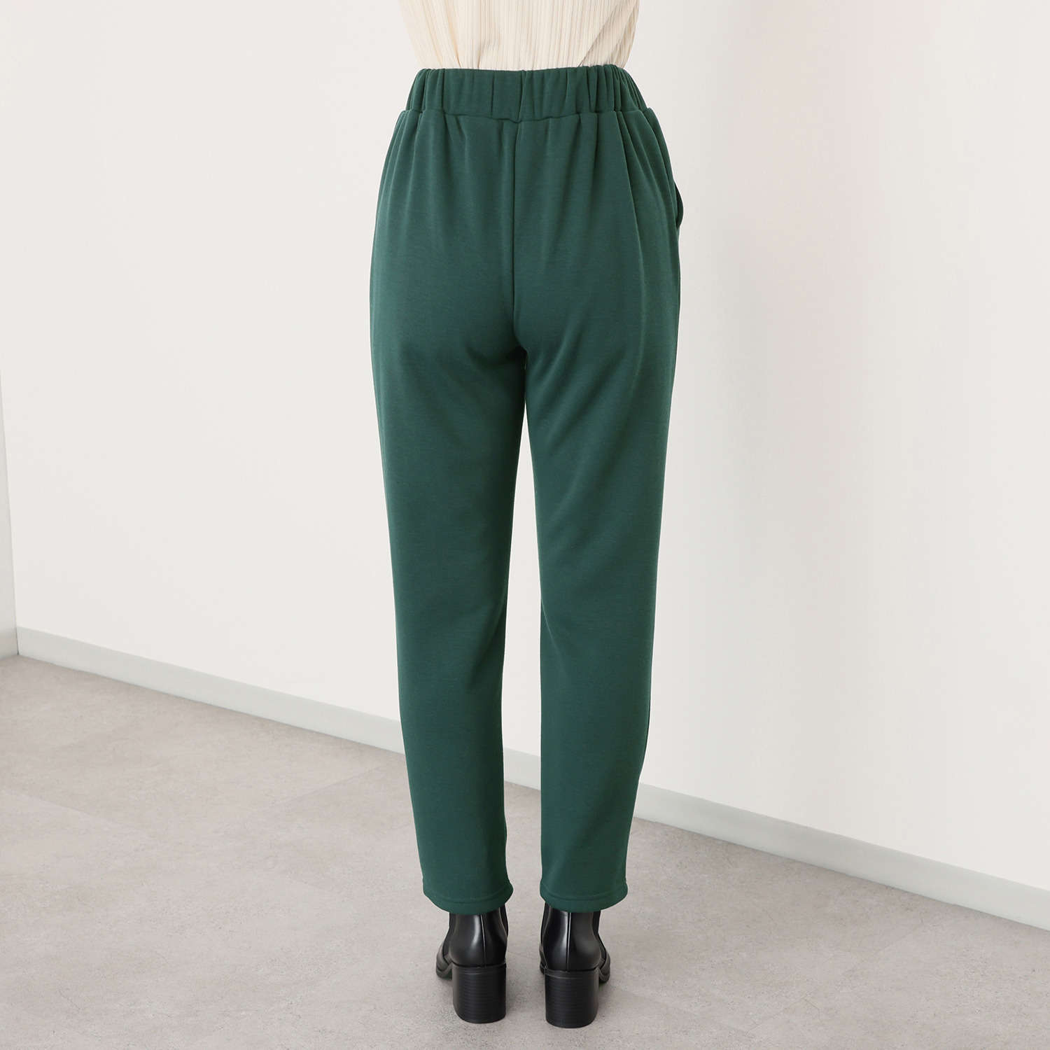 ラブソル 裏シャギー 褒められ美脚 テーパードパンツ