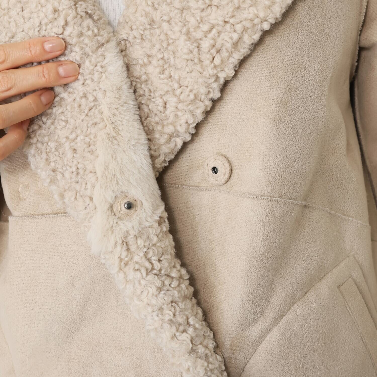 ゼラールスポーツ フェイクムートン リバーシブルで楽しめる ファー切替デザイン ピーコート