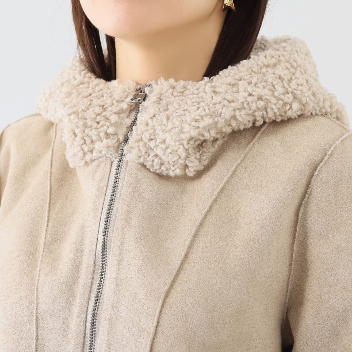 ゼラールスポーツ フェイクムートン リバーシブルで楽しめる ファー切替デザイン 裾ギャザー フーディーブルゾン