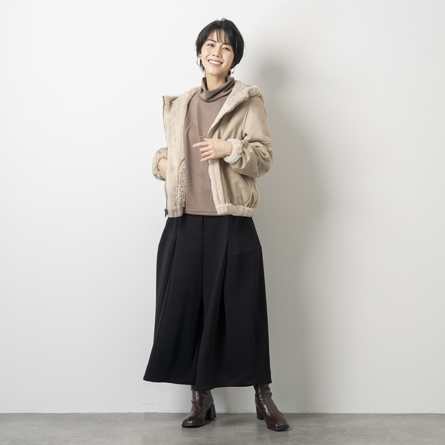 ゼラールスポーツ ファインループジャージー ふんわりハイネック フォルムデザイン プルオーバー