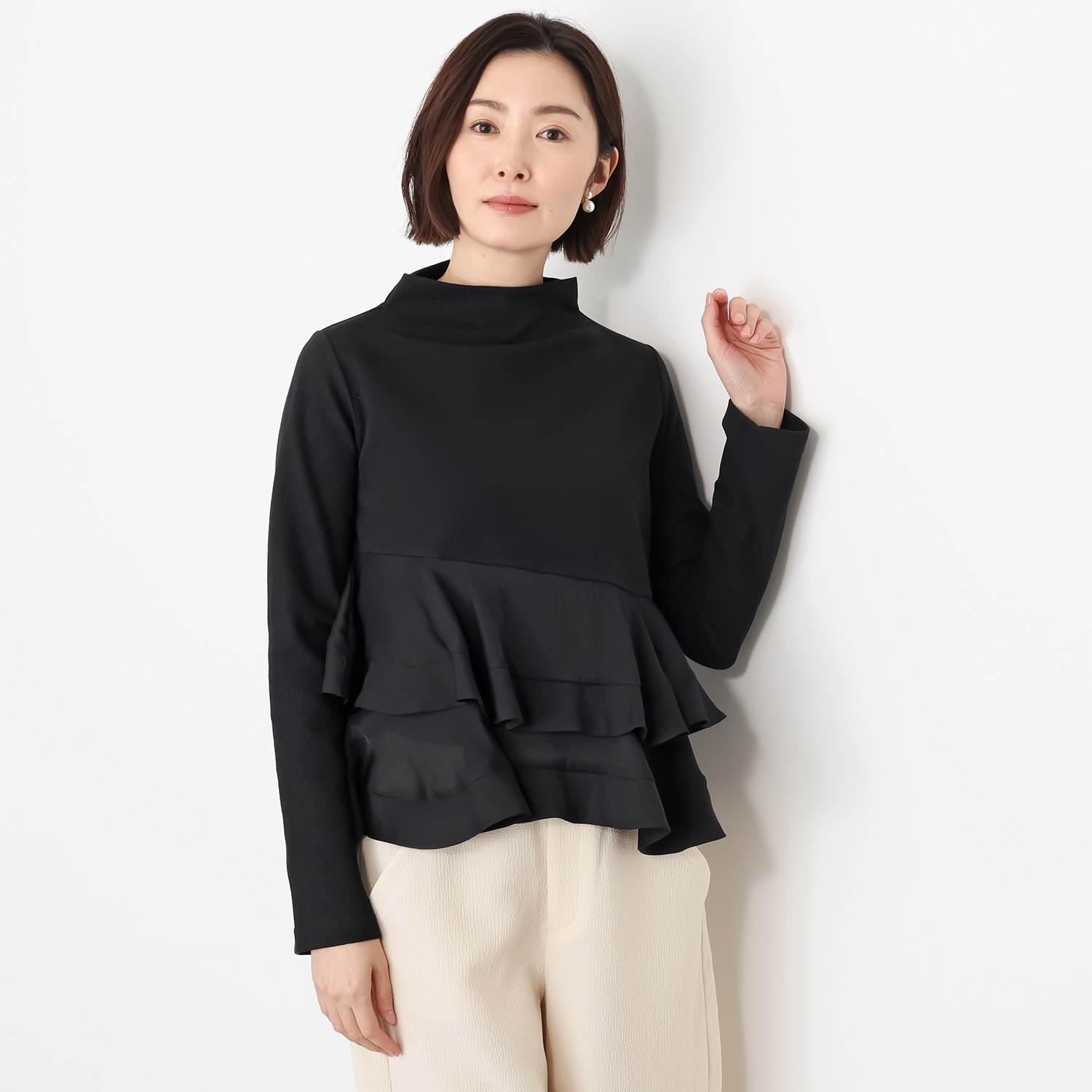 キリ　エ　キリ 異素材切替 ペプラムデザイン プルオーバー