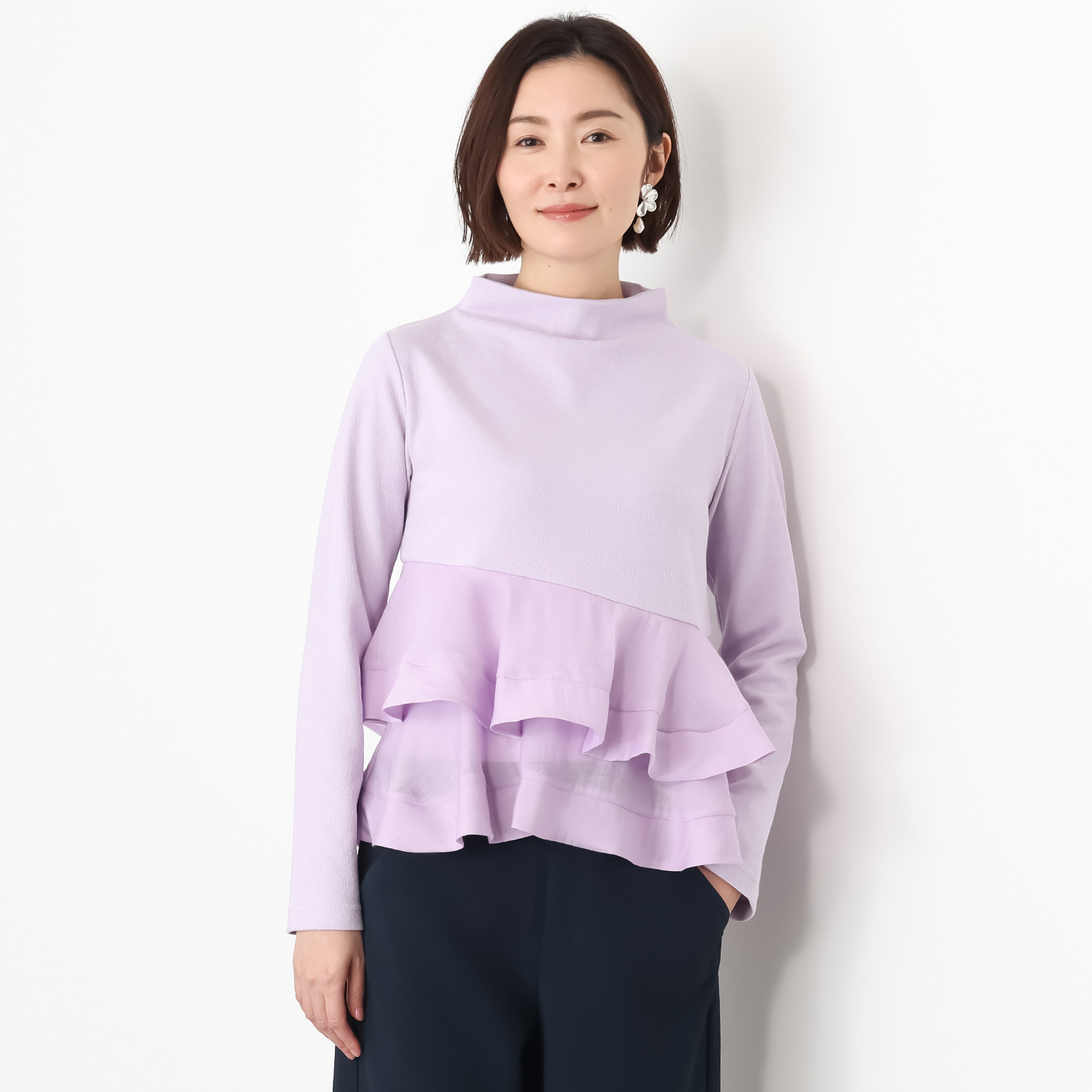 キリ　エ　キリ 異素材切替 ペプラムデザイン プルオーバー