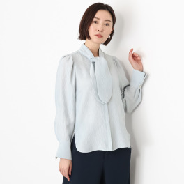 キリ　エ　キリ 楊柳シャインマテリアル ボウタイ付 ブラウス