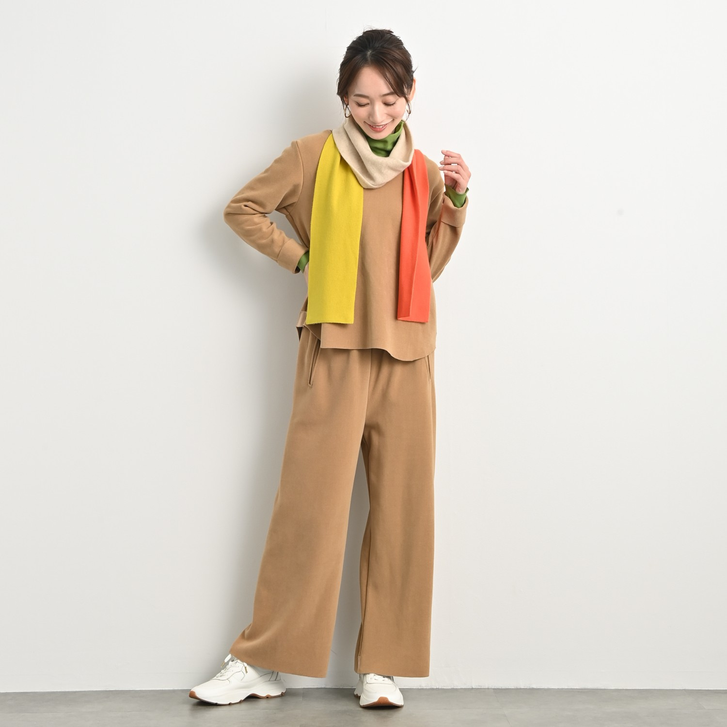 ＢＯＵＮＣＹ　ＢＯＮＤ もちもち＆なめらか ビロードジャージー ラウンドヘムプルオーバー