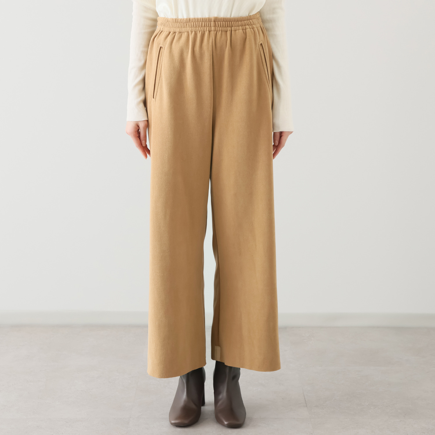 ＢＯＵＮＣＹ　ＢＯＮＤ もちもち＆なめらか ビロードジャージー セミワイドパンツ