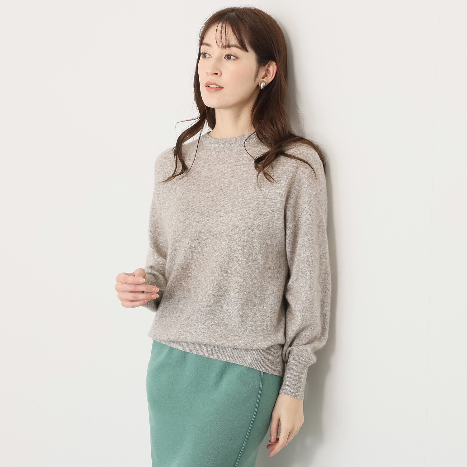 ＢＯＵＮＣＹ　ＢＯＮＤ リネンカシミヤ ふんわりスリーブ ニットプルオーバー