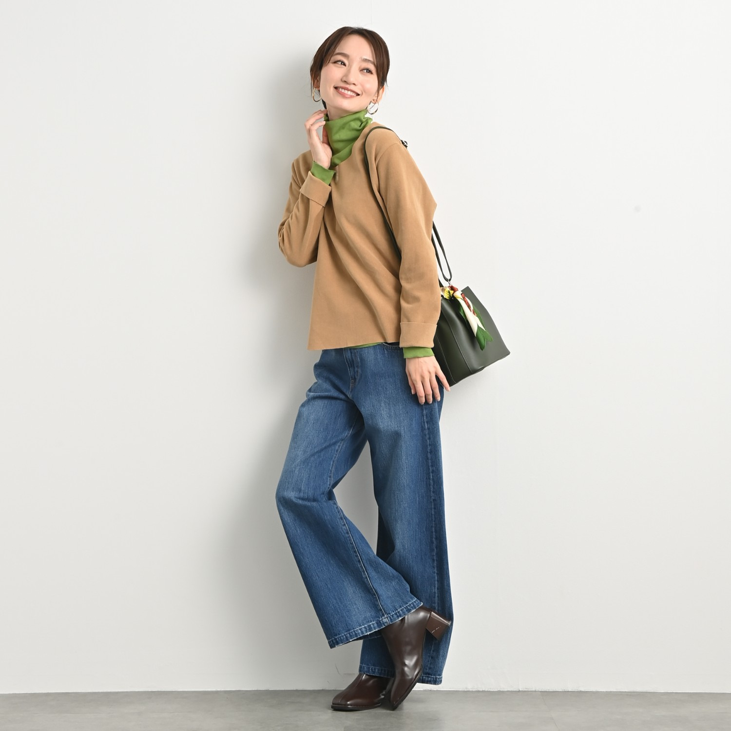 ＢＯＵＮＣＹ　ＢＯＮＤ ふわふわ＆なめらか コットン混フライス ハイネックプルオーバー