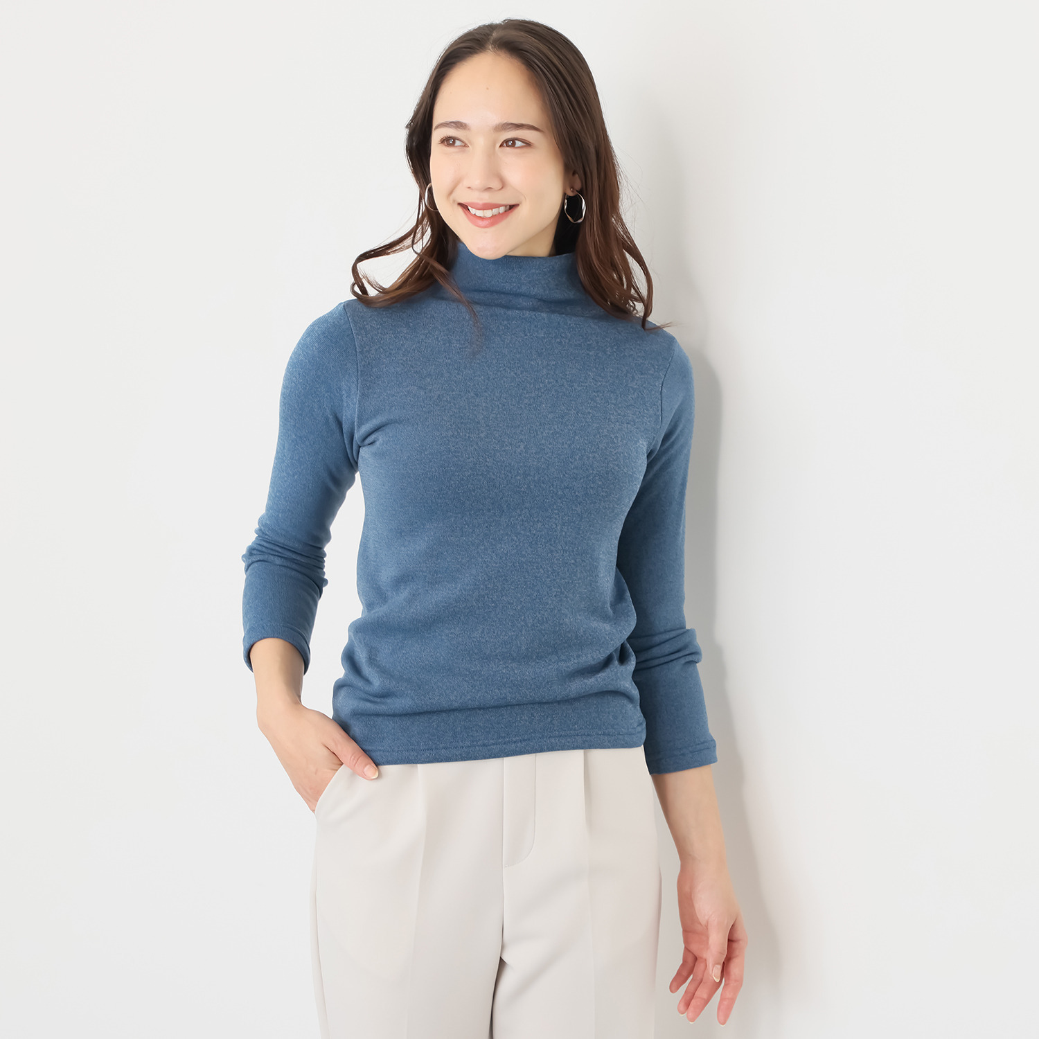 ココンライフ　ドゥ 吸湿発熱・吸放湿 “サーモギア” 裏起毛のびやか ボトルネックプルオーバー