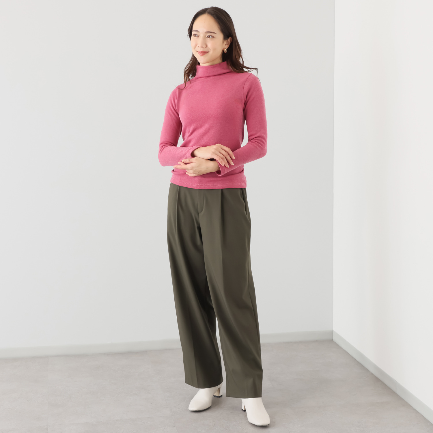 ココンライフ　ドゥ 吸湿発熱・吸放湿 “サーモギア” 裏起毛のびやか ボトルネックプルオーバー